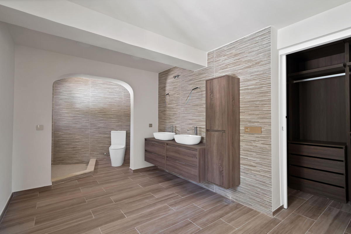 Huis te koop in Marbella | 3 slaapkamers H5375719