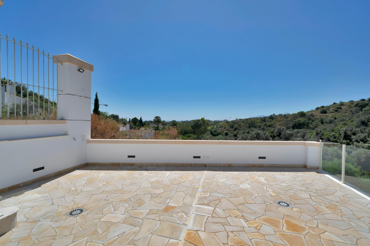 Huis te koop in Marbella | 3 slaapkamers H5375719