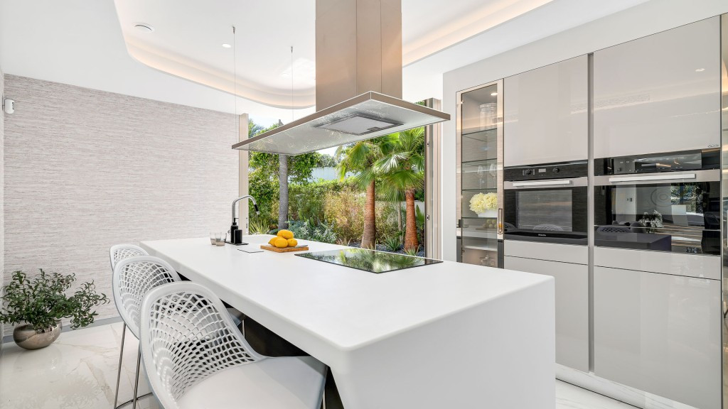 Huis te koop in Marbella | 6 slaapkamers H5376523