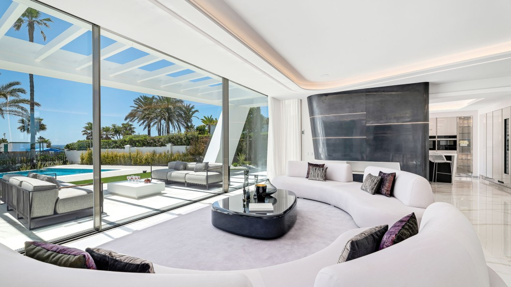 Huis te koop in Marbella | 6 slaapkamers H5376523