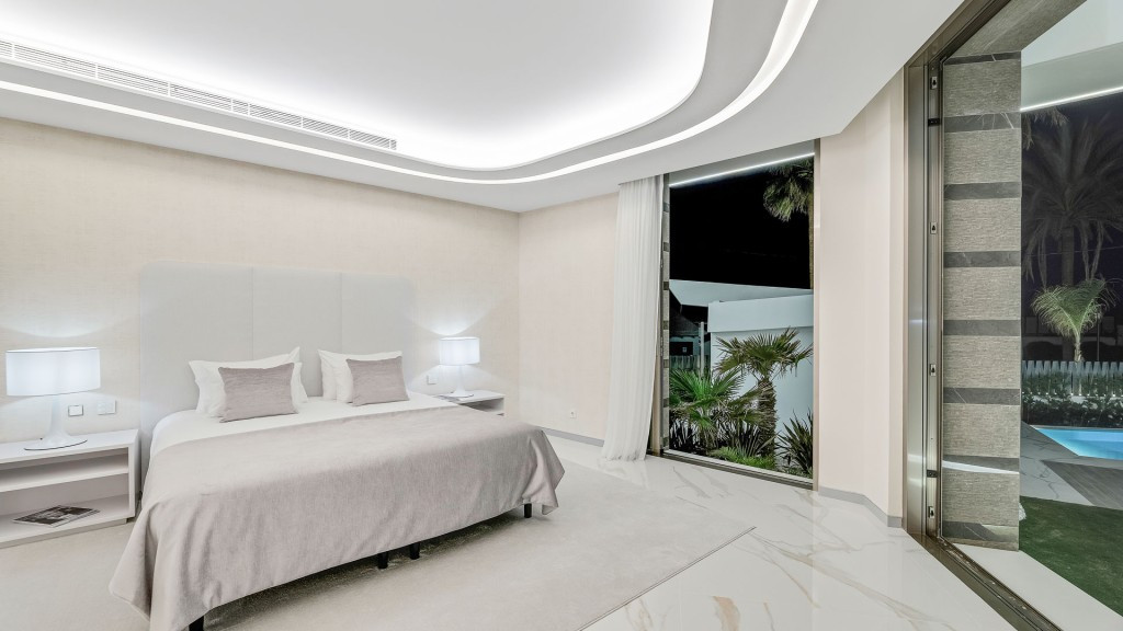 Huis te koop in Marbella | 6 slaapkamers H5376523