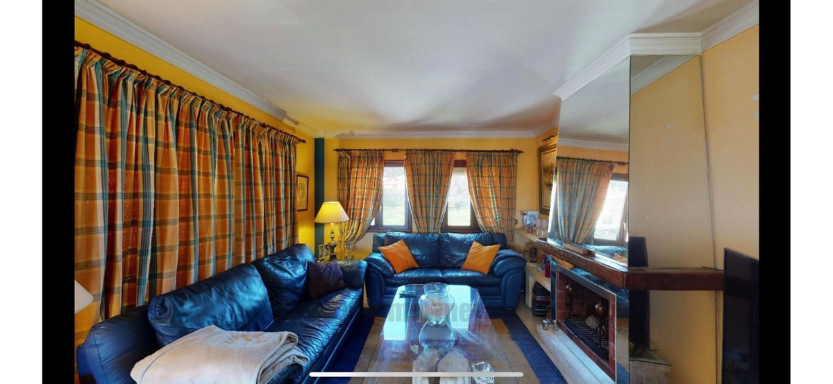 Huis te koop in Marbella | 3 slaapkamers H5378962