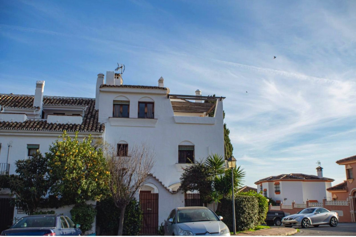 Huis te koop in Marbella | 3 slaapkamers H5378962