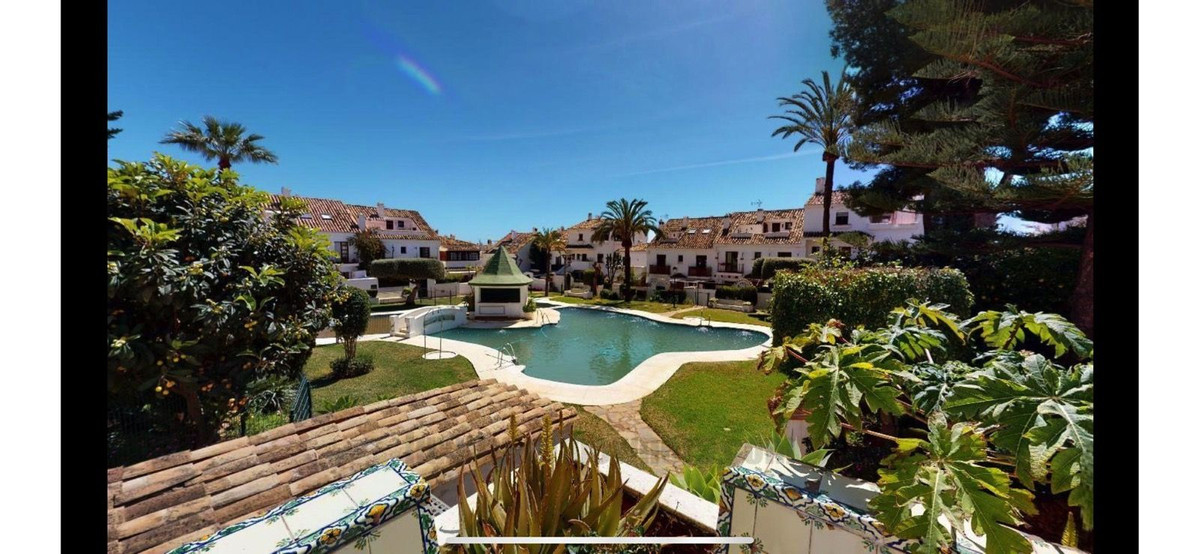 Huis te koop in Marbella | 3 slaapkamers H5378962