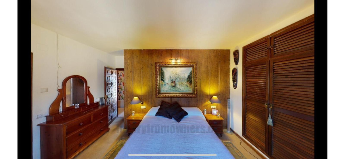 Huis te koop in Marbella | 3 slaapkamers H5378962