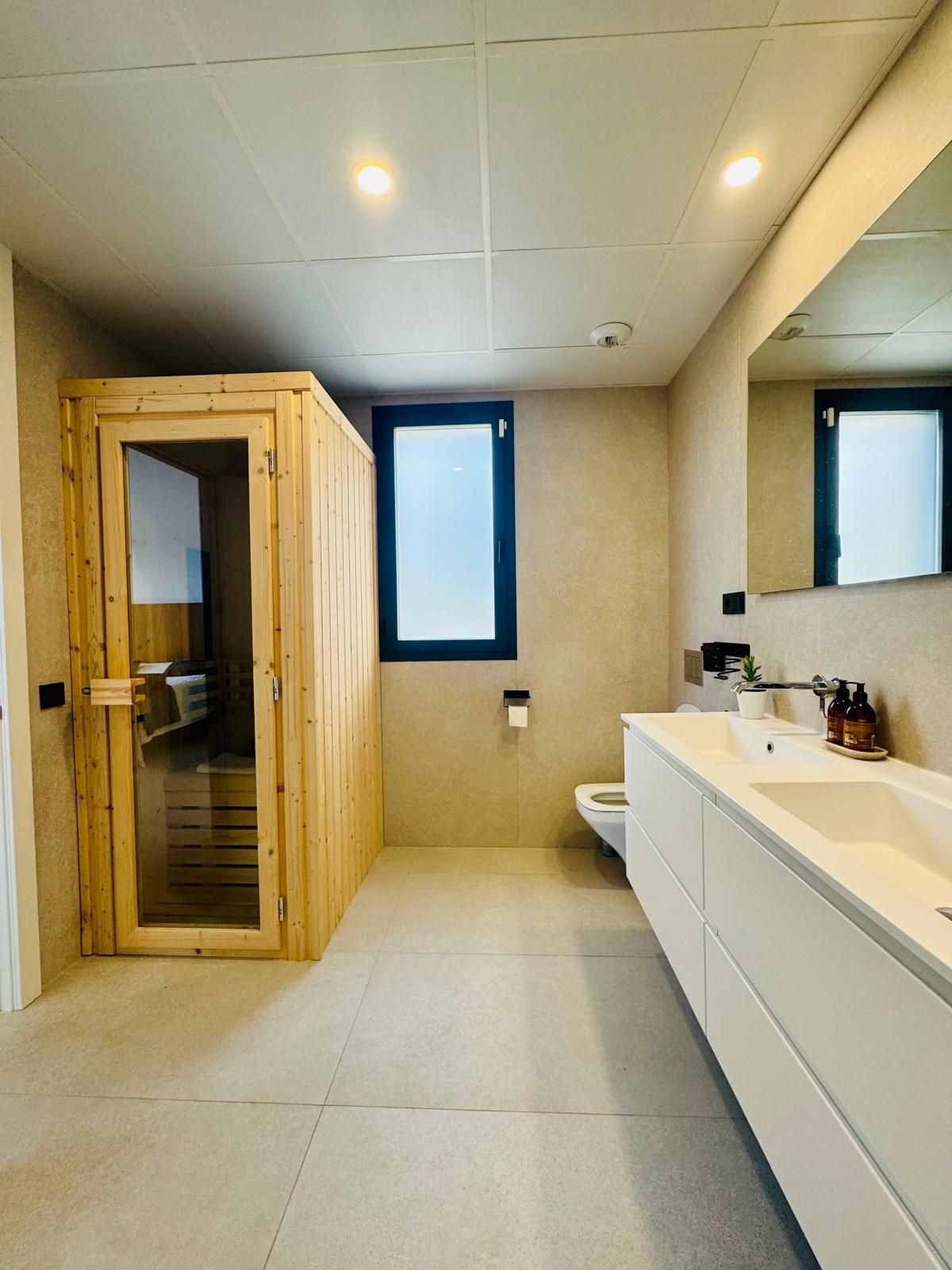 Huis te koop in Marbella | 3 slaapkamers H5380975