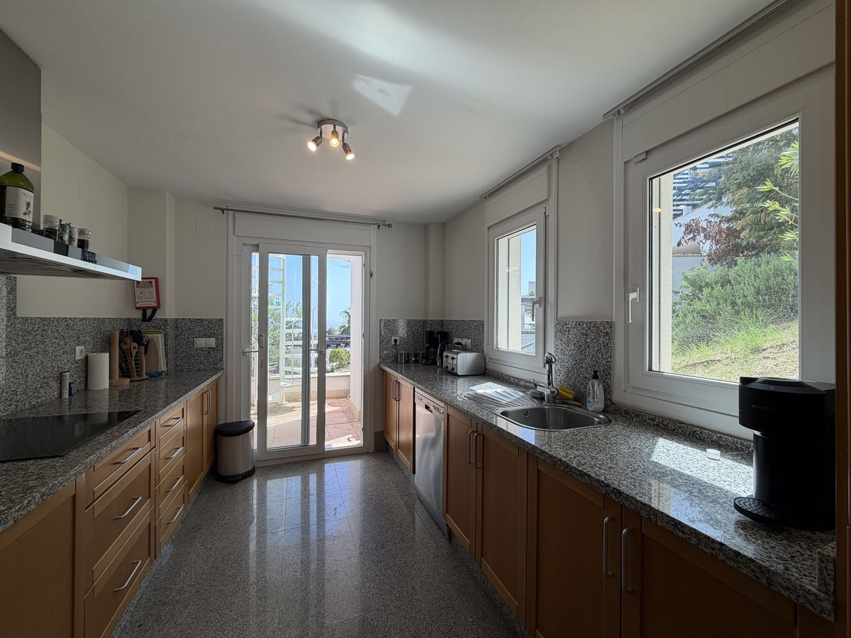 Huis te koop in Marbella | 3 slaapkamers H5381974