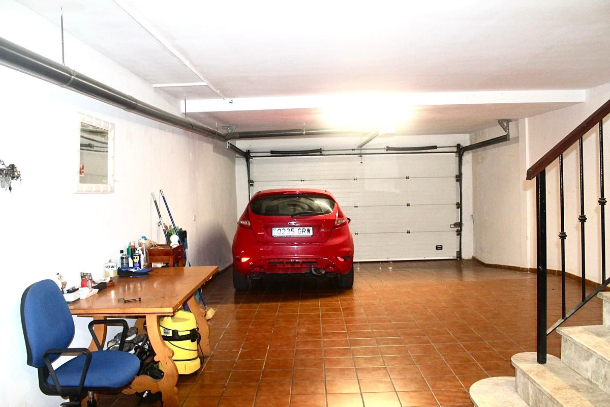 Huis te koop in Marbella | 4 slaapkamers H5382739