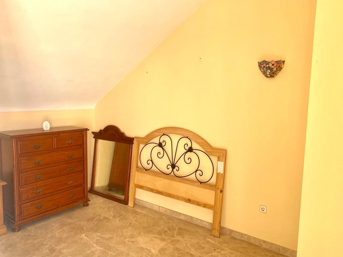 Huis te koop in Marbella | 4 slaapkamers H5382739