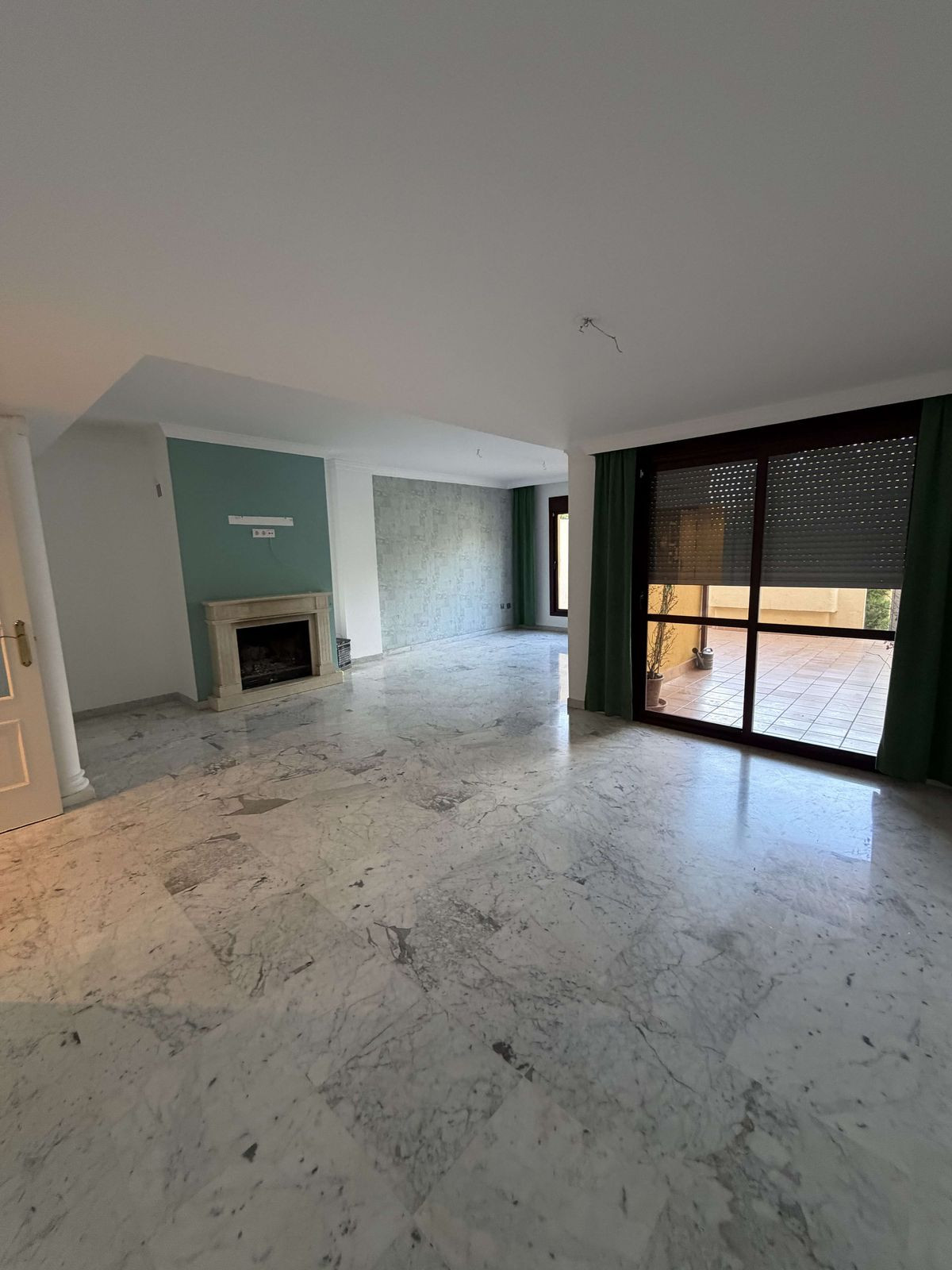 Huis te koop in Marbella | 3 slaapkamers H5383684