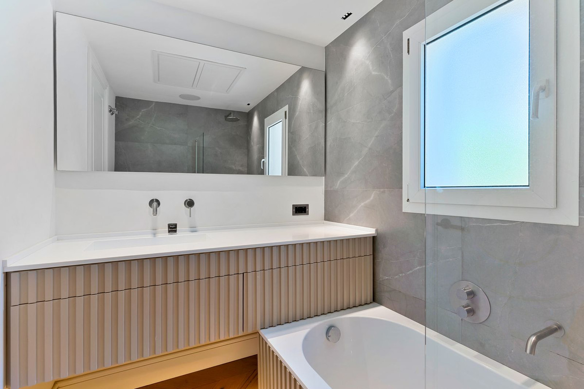 Property main view 16