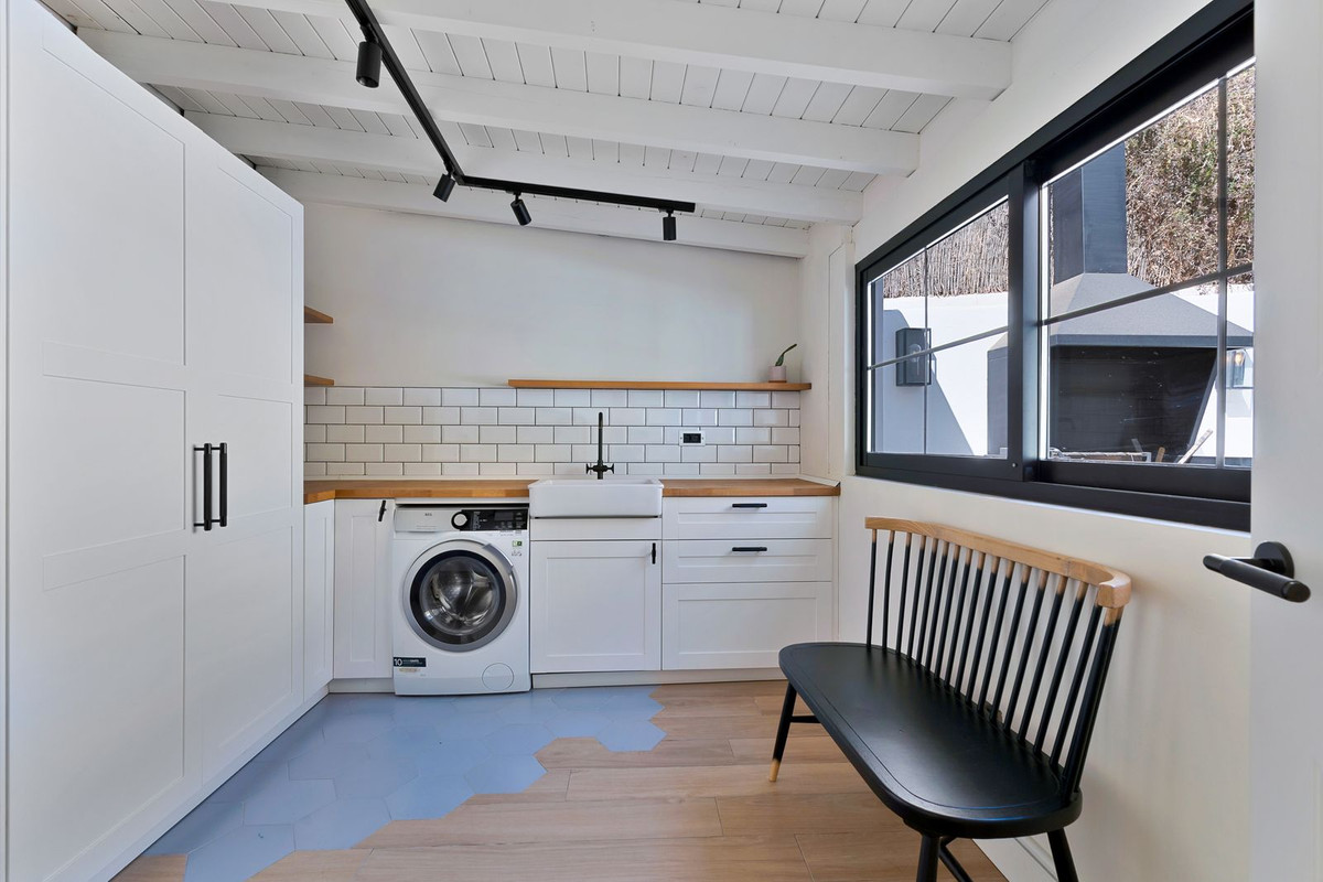 Property main view 40