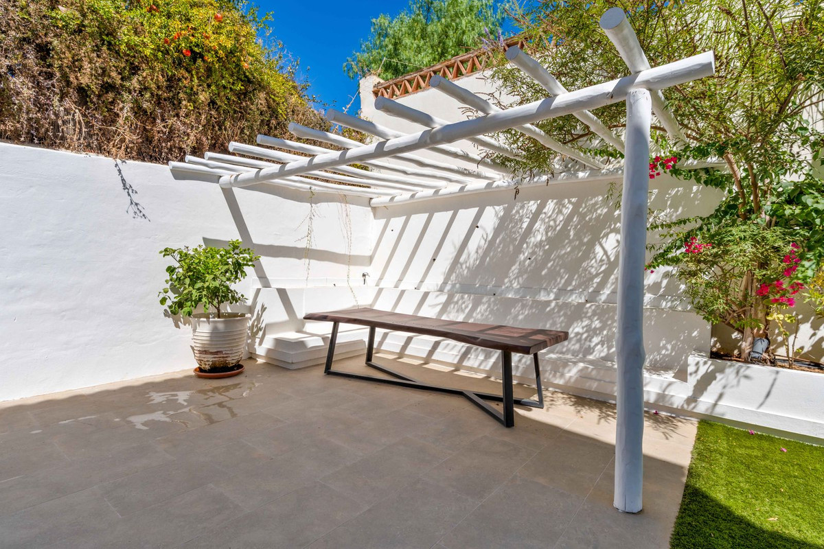 Property main view 44