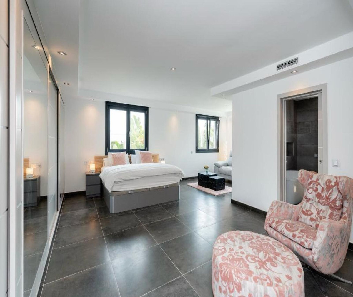 Property main view 10