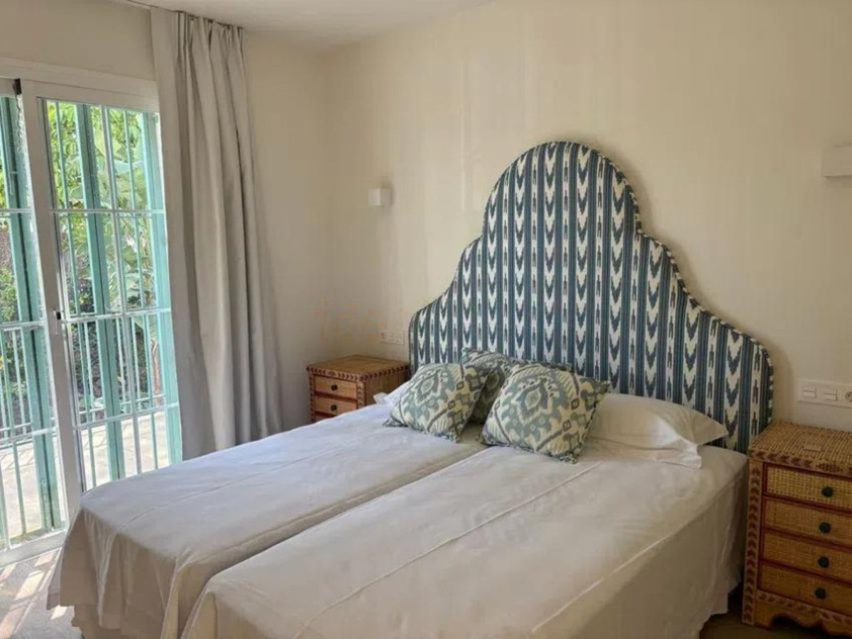 Huis te koop in Marbella | 4 slaapkamers H5384662