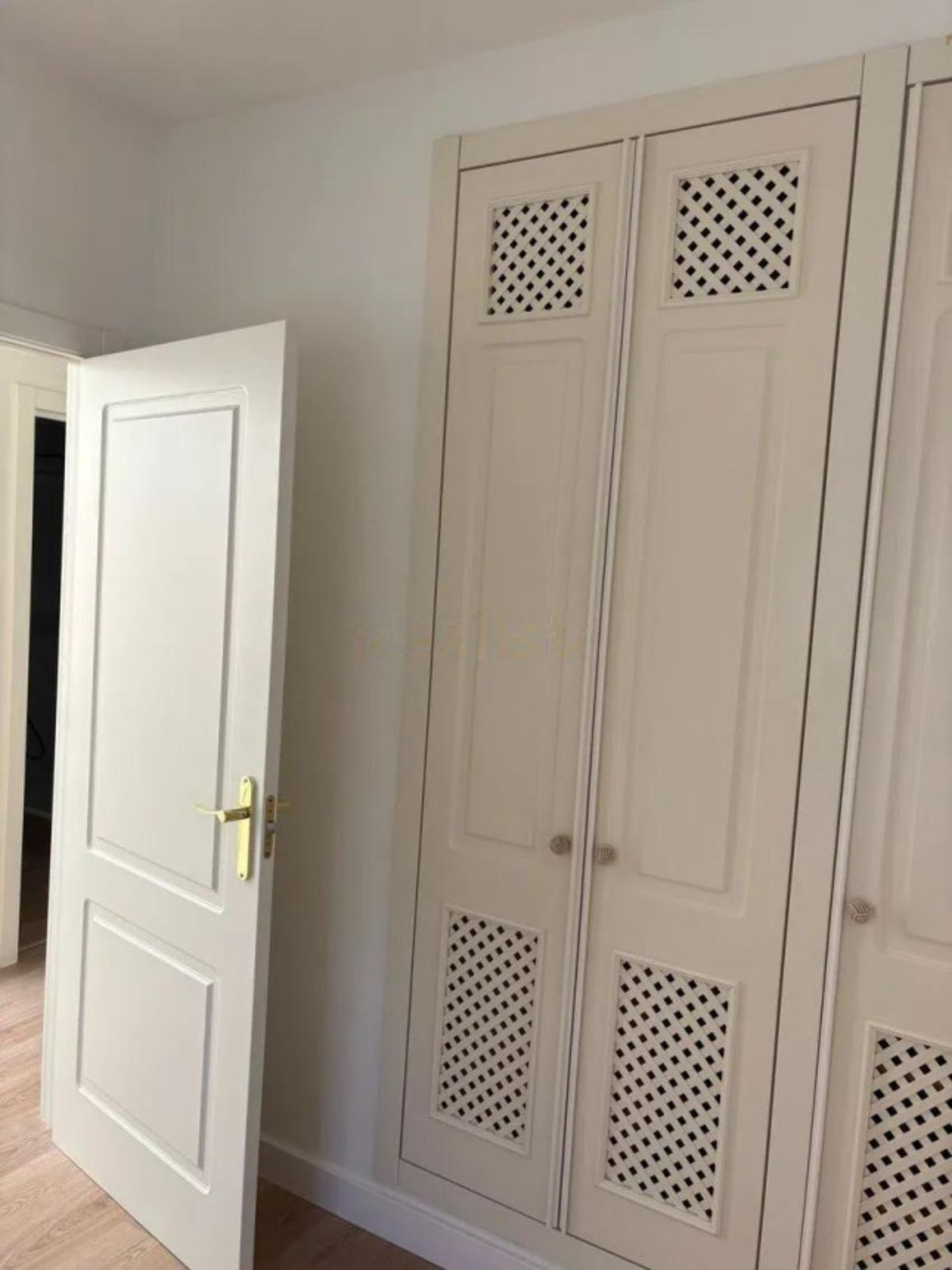 Huis te koop in Marbella | 4 slaapkamers H5384662