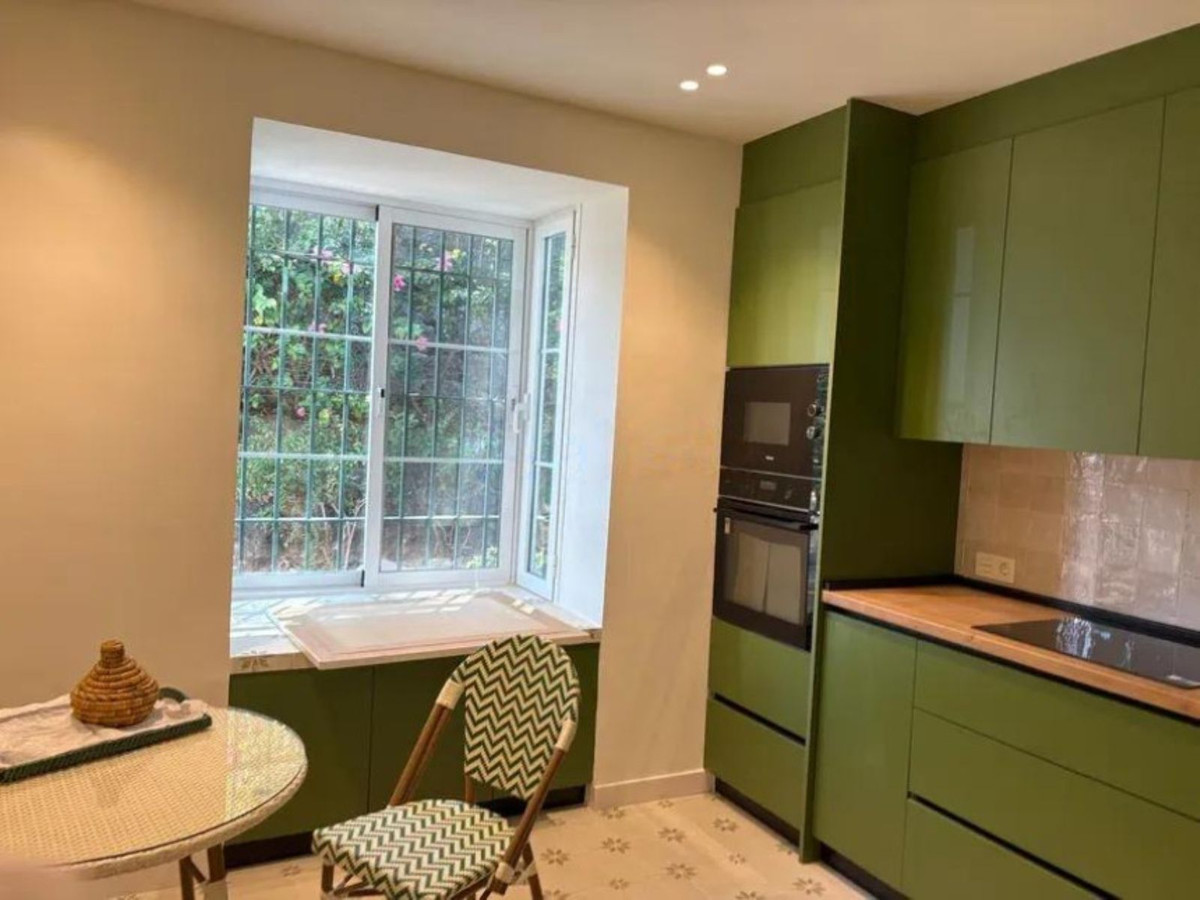 Huis te koop in Marbella | 4 slaapkamers H5384662