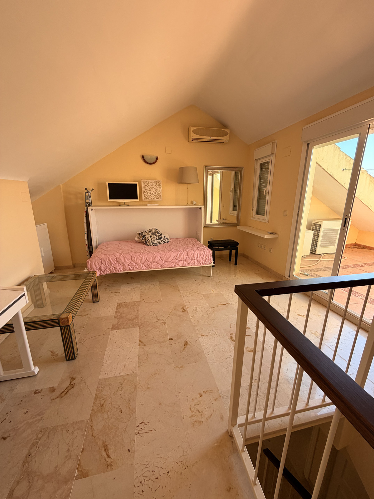 Huis te koop in Marbella | 4 slaapkamers H5387374