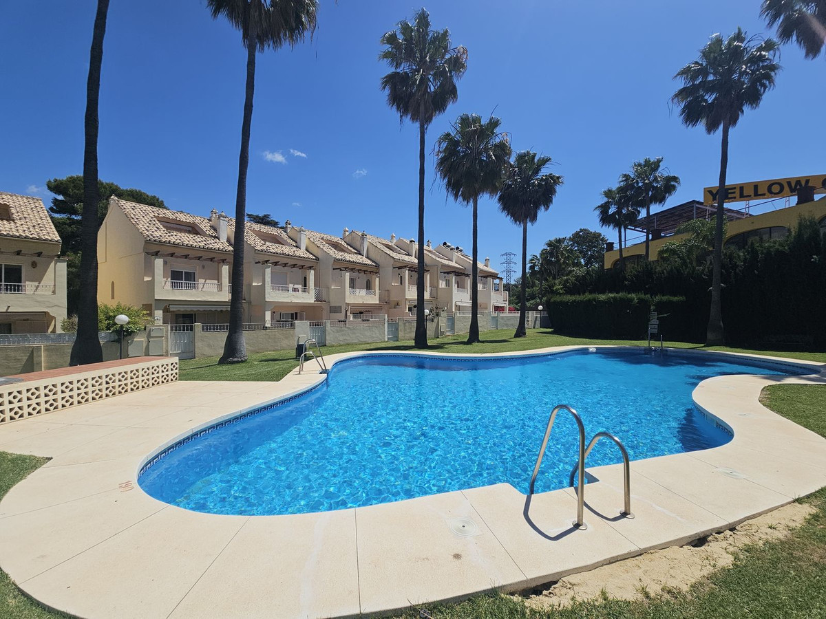 Huis te koop in Marbella | 4 slaapkamers H5387374