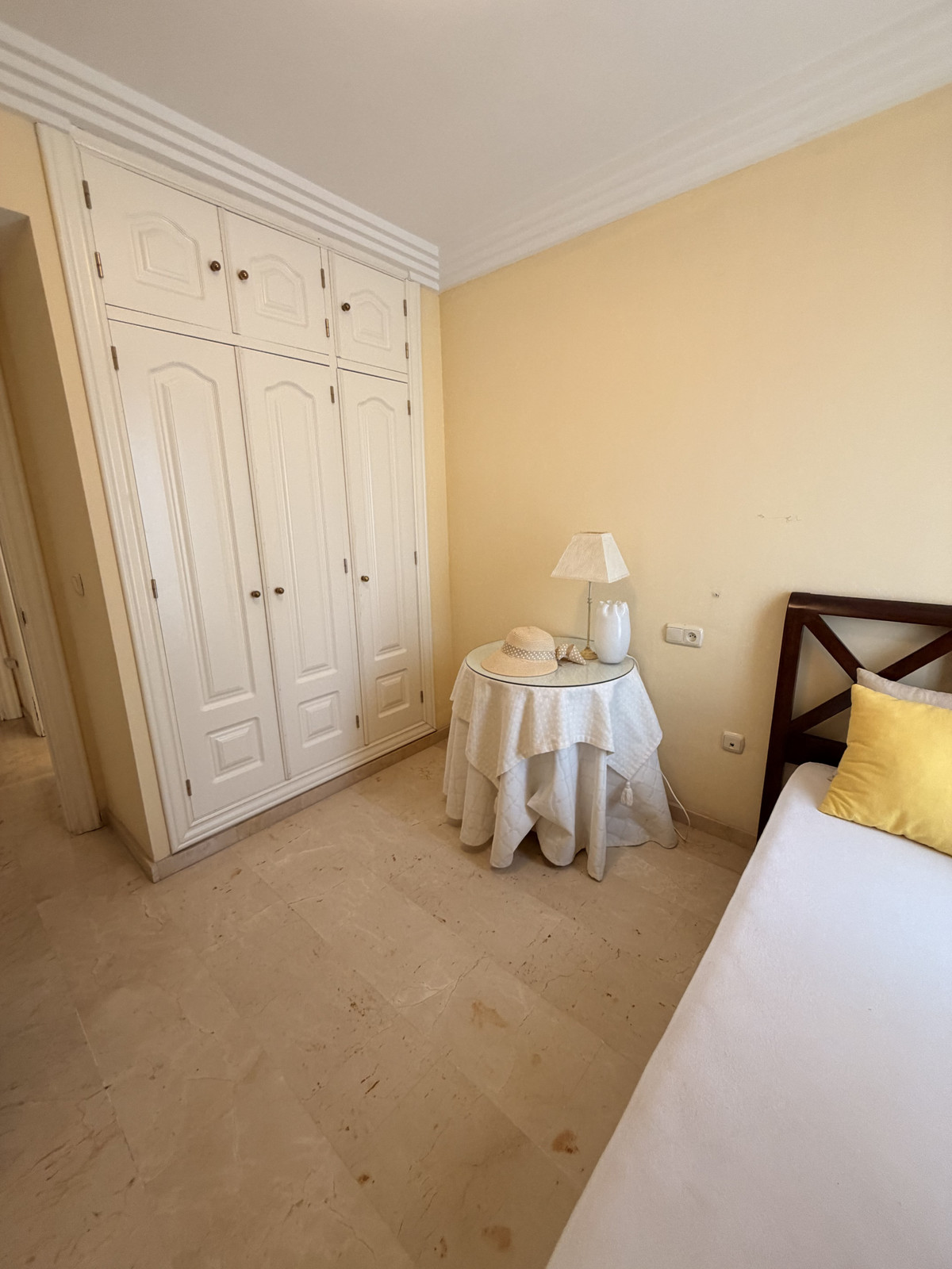 Huis te koop in Marbella | 4 slaapkamers H5387374