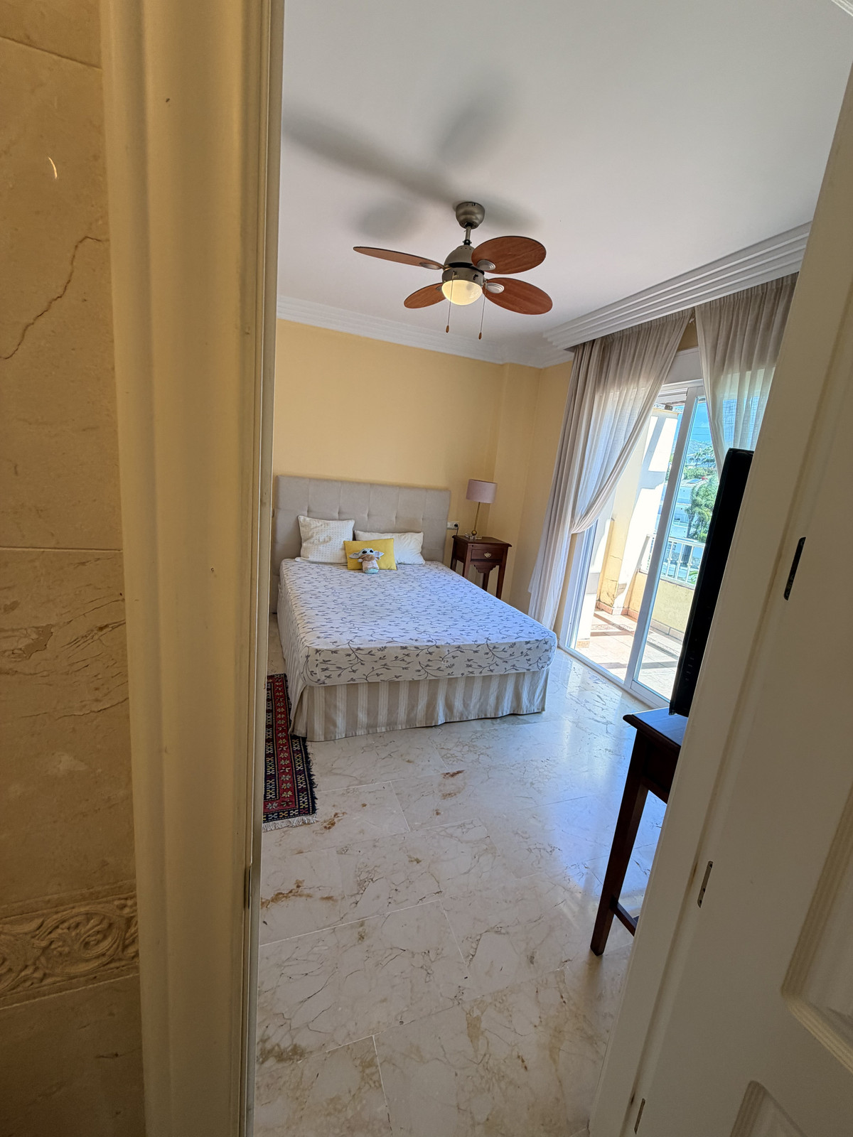 Huis te koop in Marbella | 4 slaapkamers H5387374