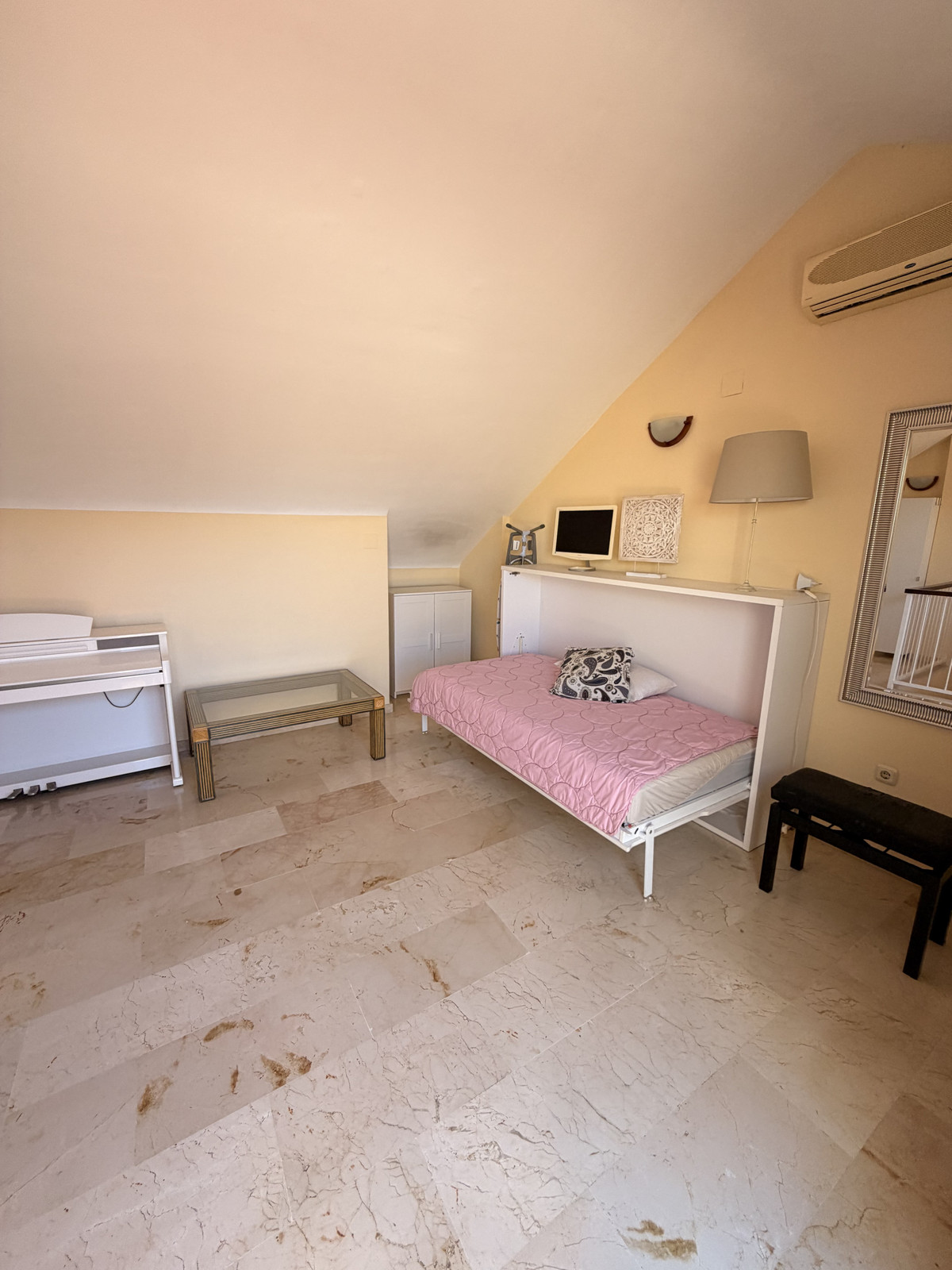 Huis te koop in Marbella | 4 slaapkamers H5387374