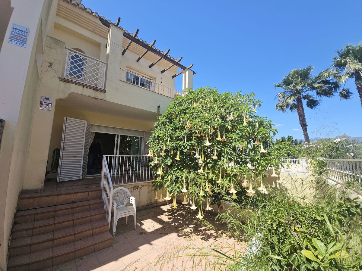 Huis te koop in Marbella | 4 slaapkamers H5387374