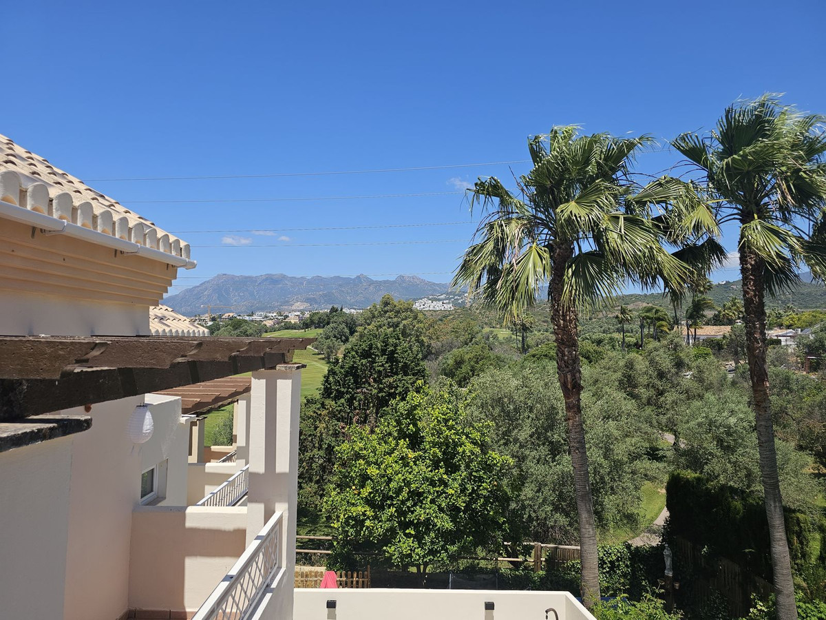 Huis te koop in Marbella | 4 slaapkamers H5387374