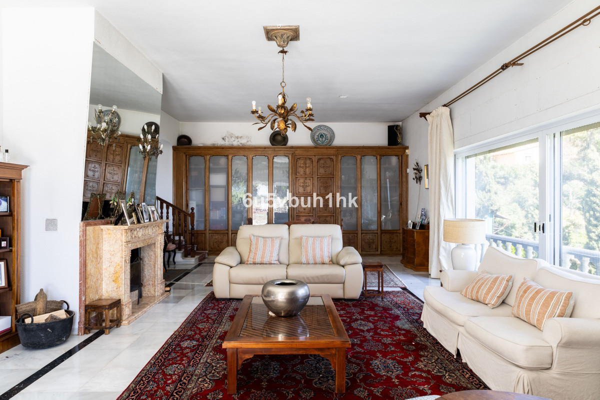 Huis te koop in Marbella | 5 slaapkamers H5387698