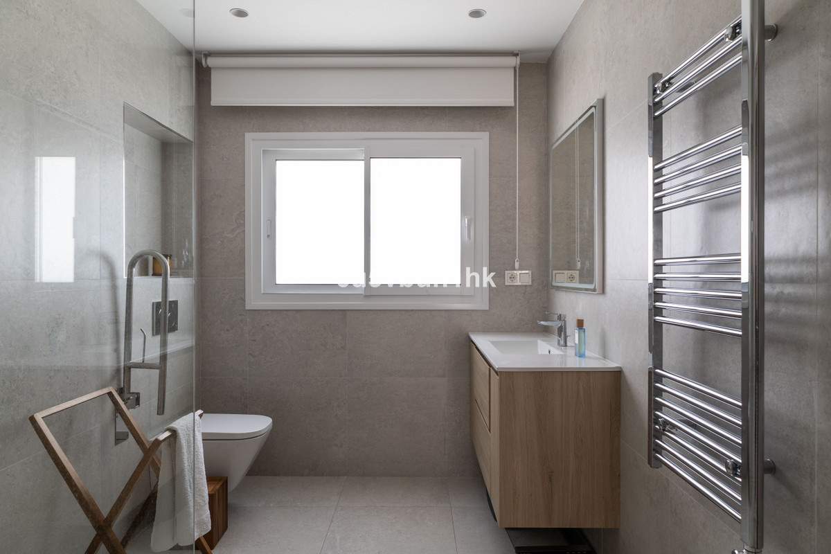 Huis te koop in Marbella | 5 slaapkamers H5387698