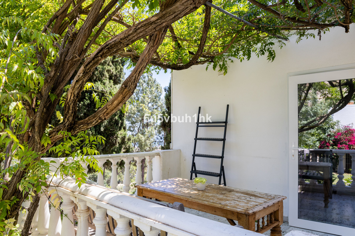 Huis te koop in Marbella | 5 slaapkamers H5387698