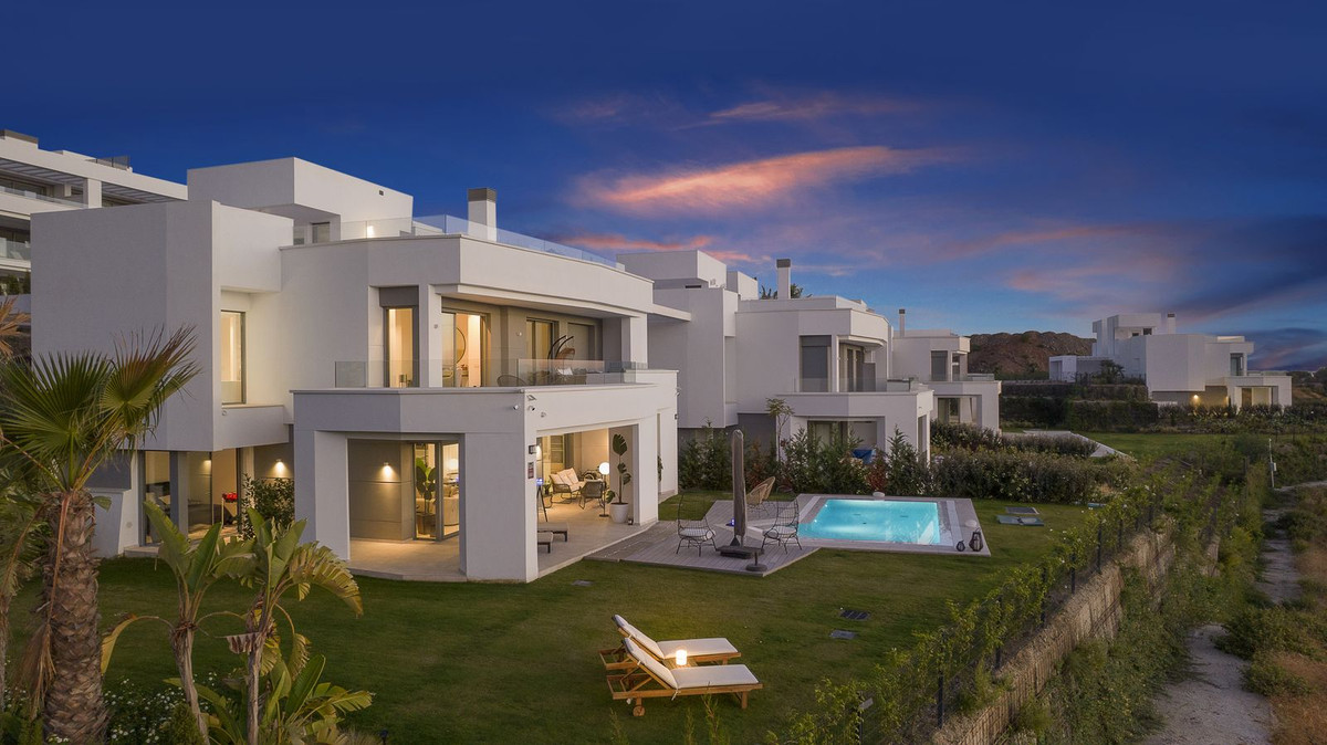 Huis te koop in Marbella | 4 slaapkamers H5390746