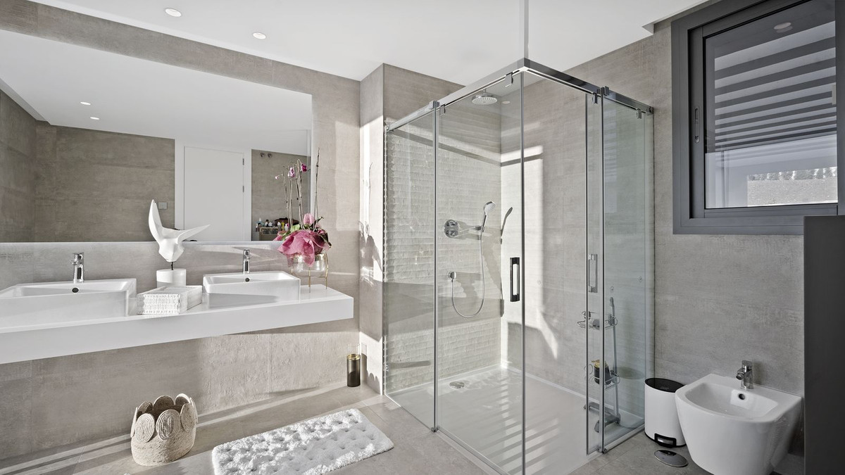 Huis te koop in Marbella | 4 slaapkamers H5390746