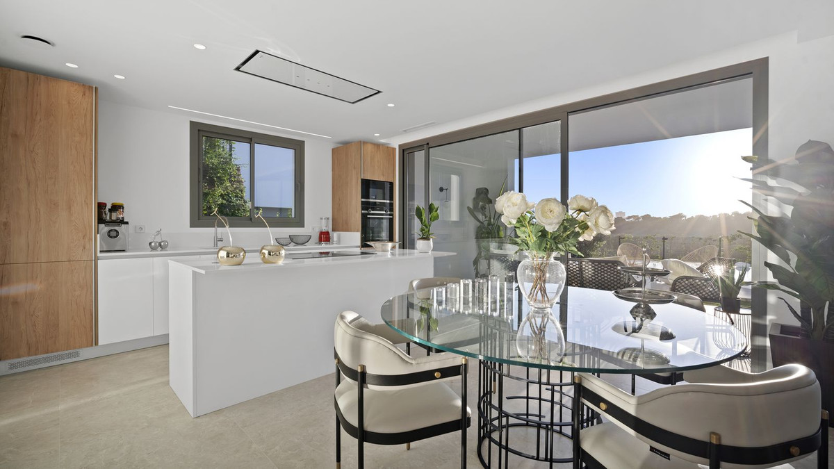 Huis te koop in Marbella | 4 slaapkamers H5390746
