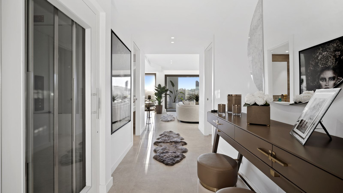 Huis te koop in Marbella | 4 slaapkamers H5390746