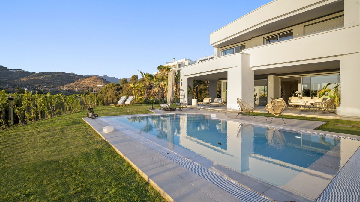 Huis te koop in Marbella | 4 slaapkamers H5390746