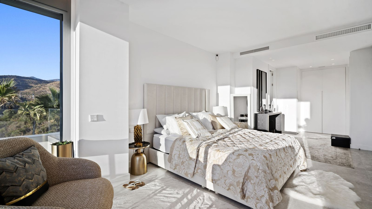 Huis te koop in Marbella | 4 slaapkamers H5390746