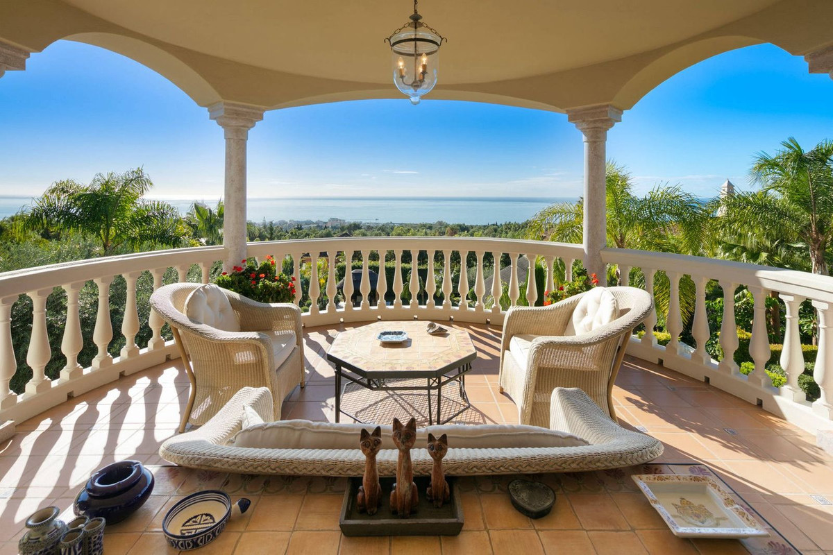 Huis te koop in Marbella | 5 slaapkamers H5391064