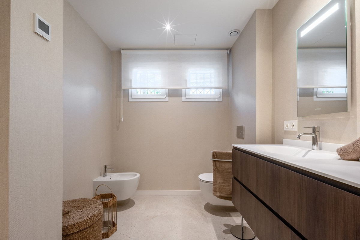 Huis te koop in Marbella | 4 slaapkamers H5393650