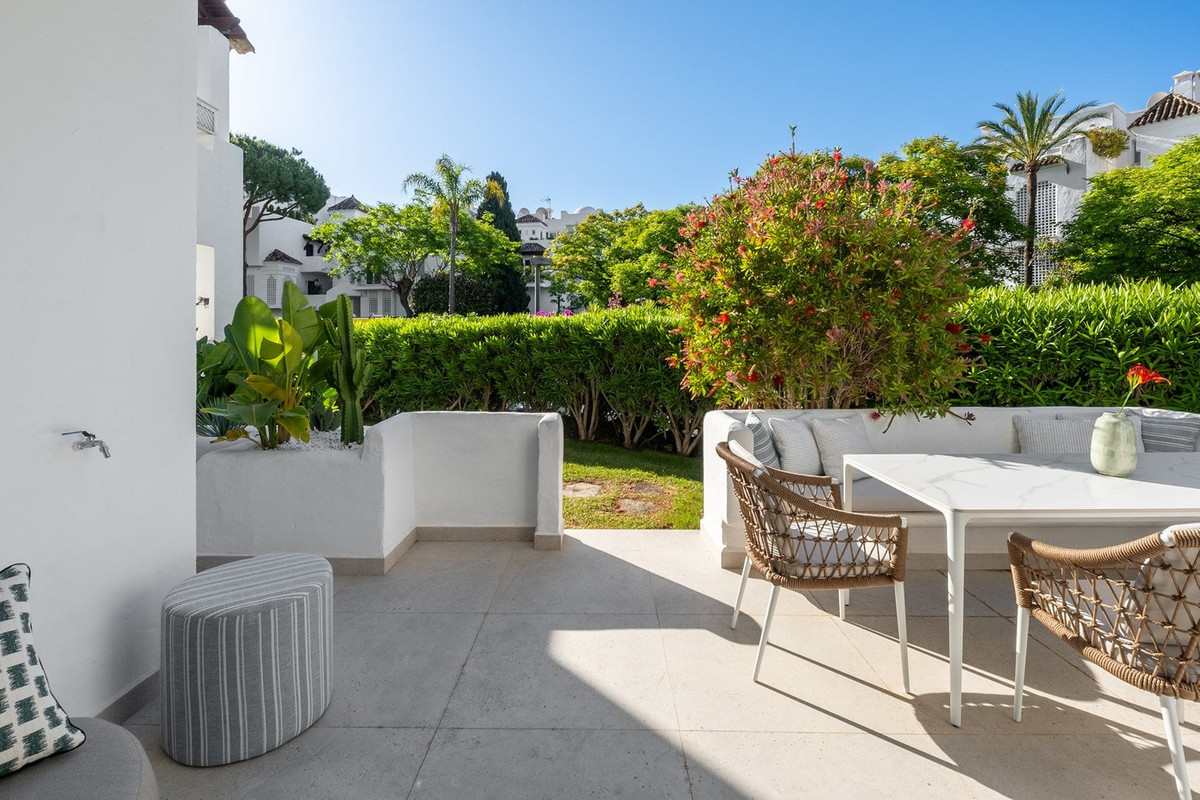 Huis te koop in Marbella | 4 slaapkamers H5393650
