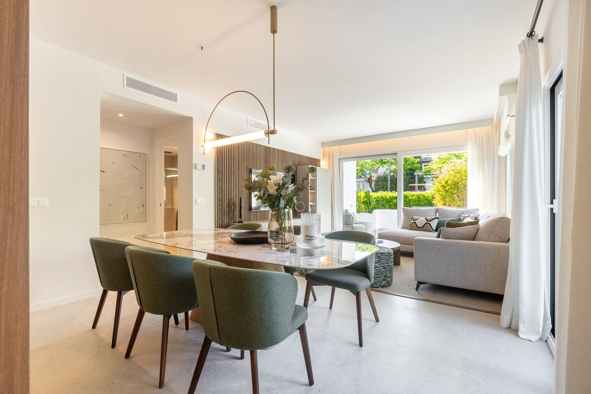Huis te koop in Marbella | 4 slaapkamers H5393650