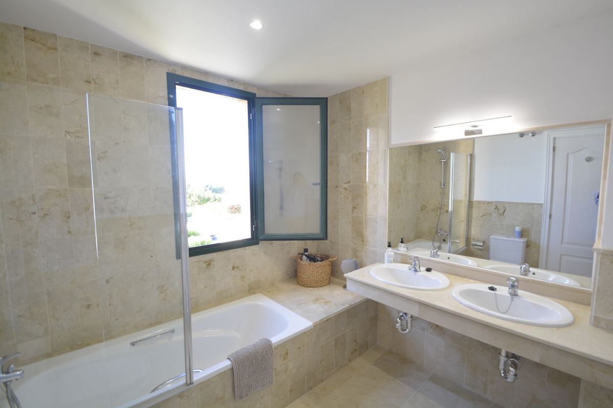Huis te koop in Marbella | 3 slaapkamers H5394028