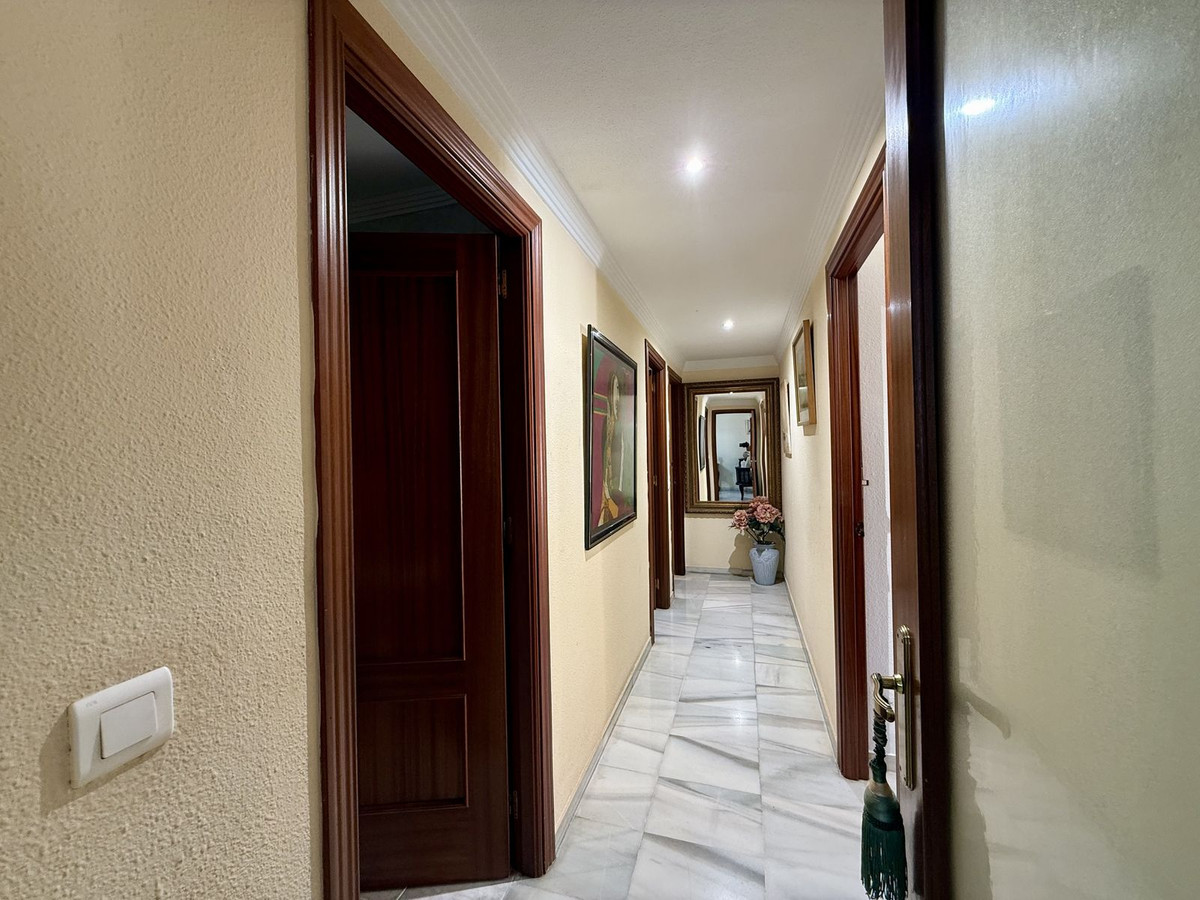 Finca - Cortijo te koop in Marbella | 3 slaapkamers H5394454