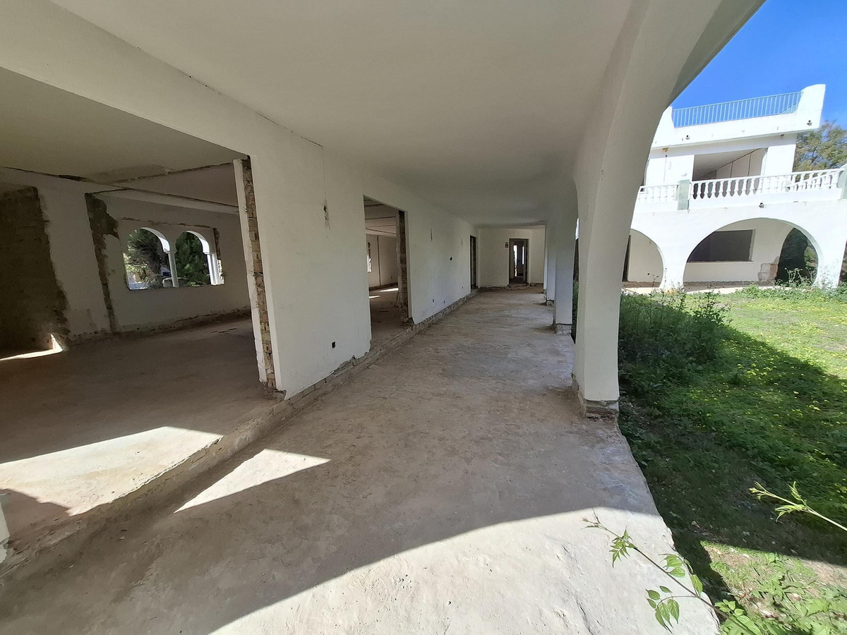 Huis te koop in Marbella | 5 slaapkamers H5396509