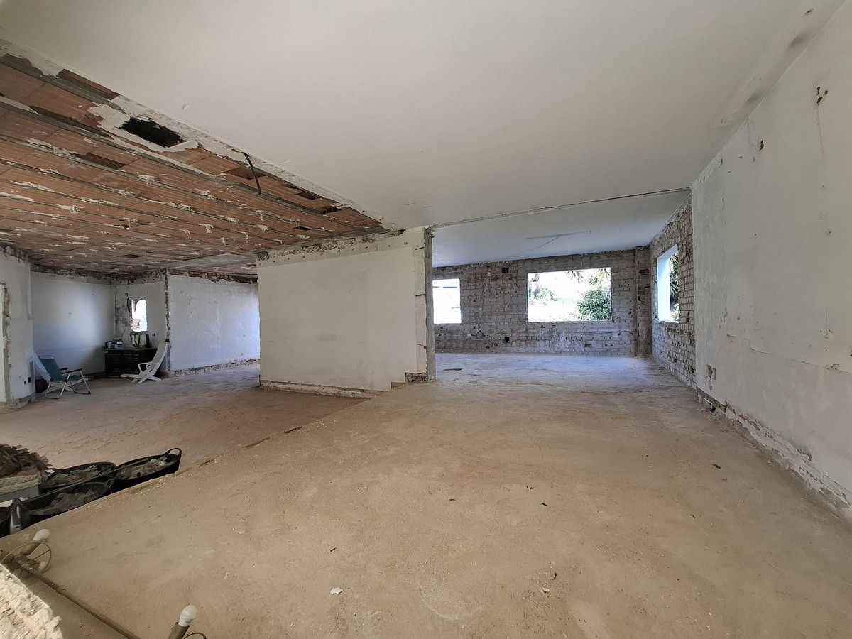 Huis te koop in Marbella | 5 slaapkamers H5396509