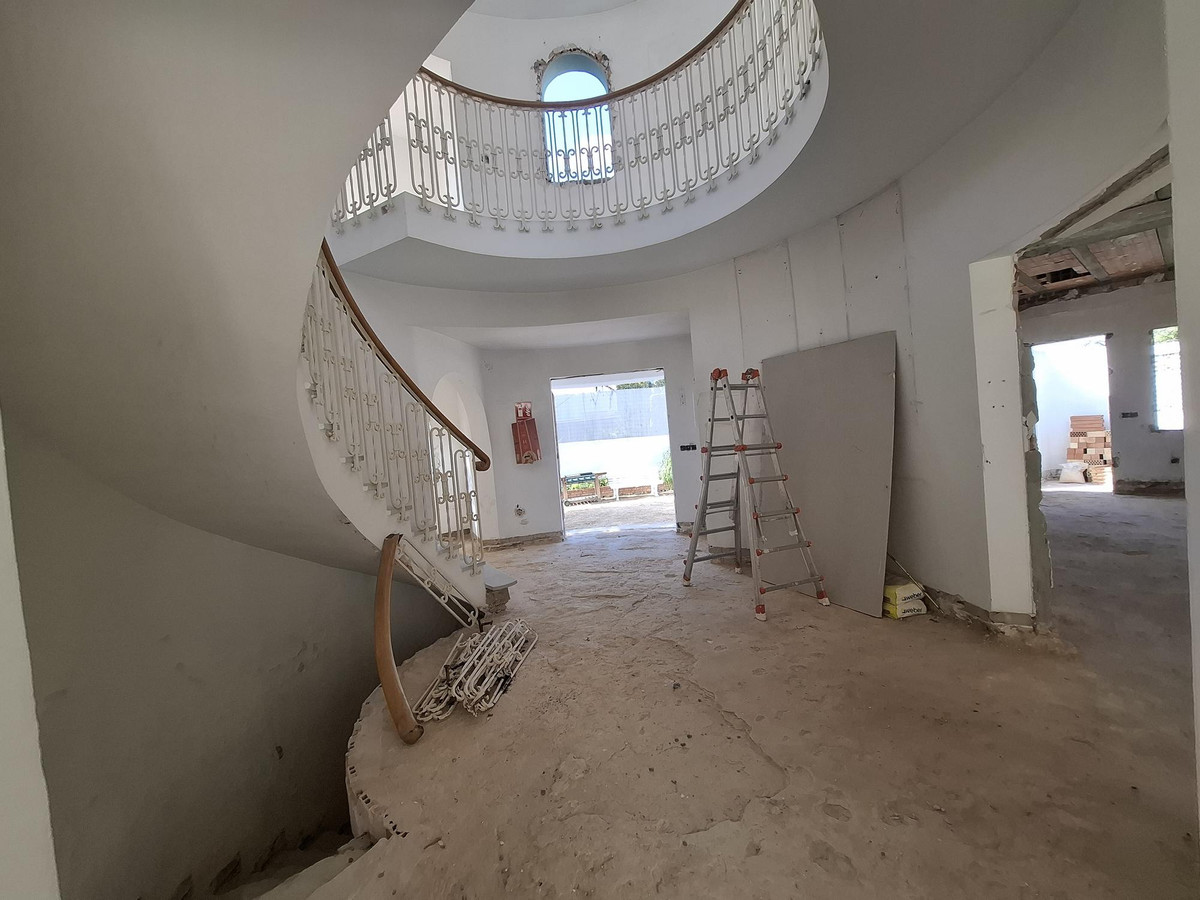 Huis te koop in Marbella | 5 slaapkamers H5396509