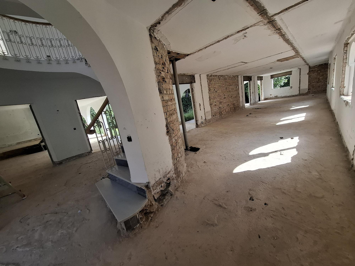 Huis te koop in Marbella | 5 slaapkamers H5396509