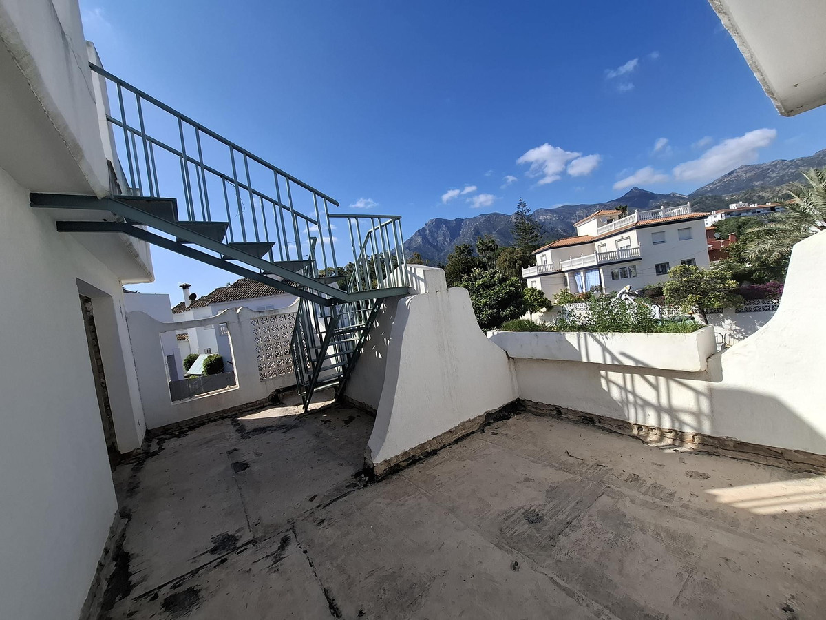 Huis te koop in Marbella | 5 slaapkamers H5396509