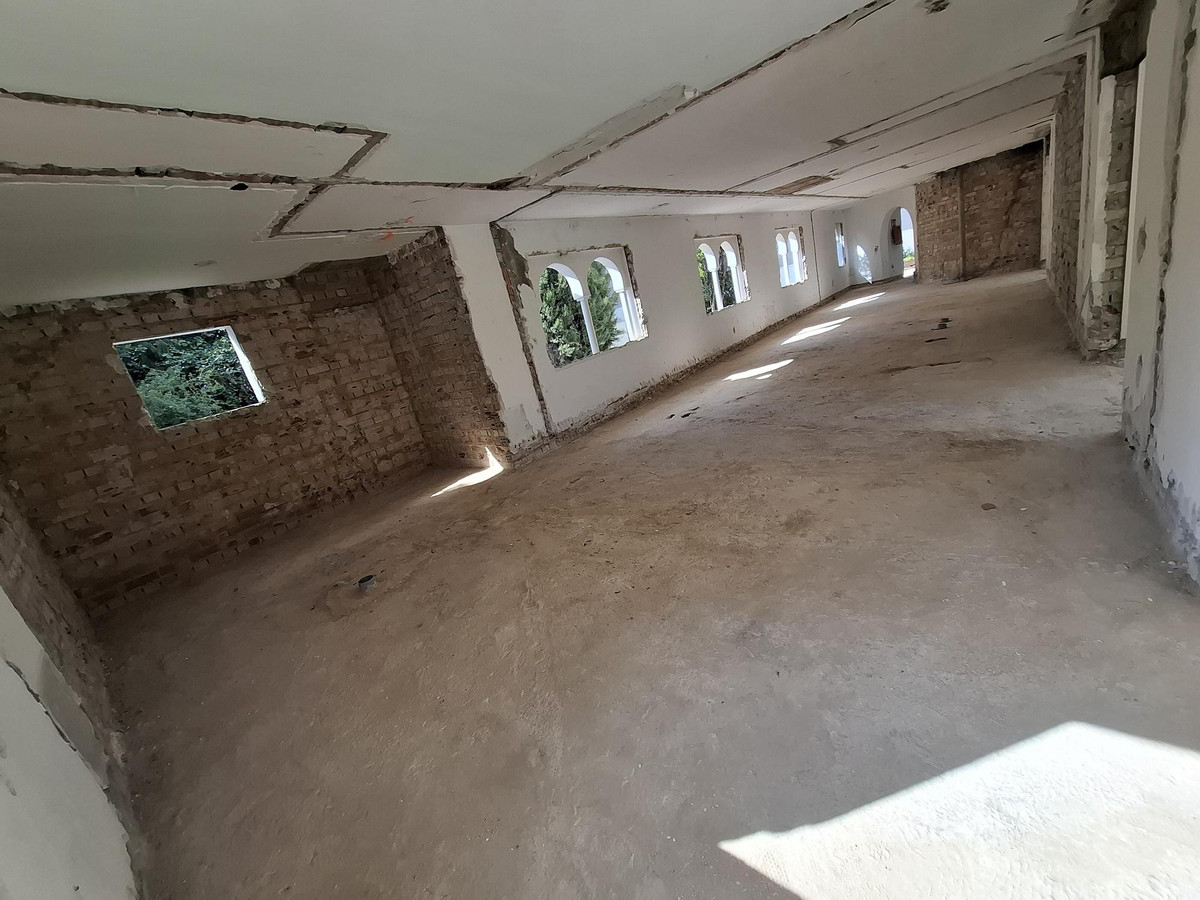 Huis te koop in Marbella | 5 slaapkamers H5396509