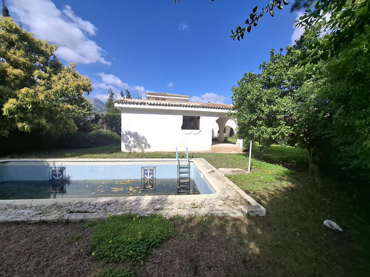 Huis te koop in Marbella | 5 slaapkamers H5396509
